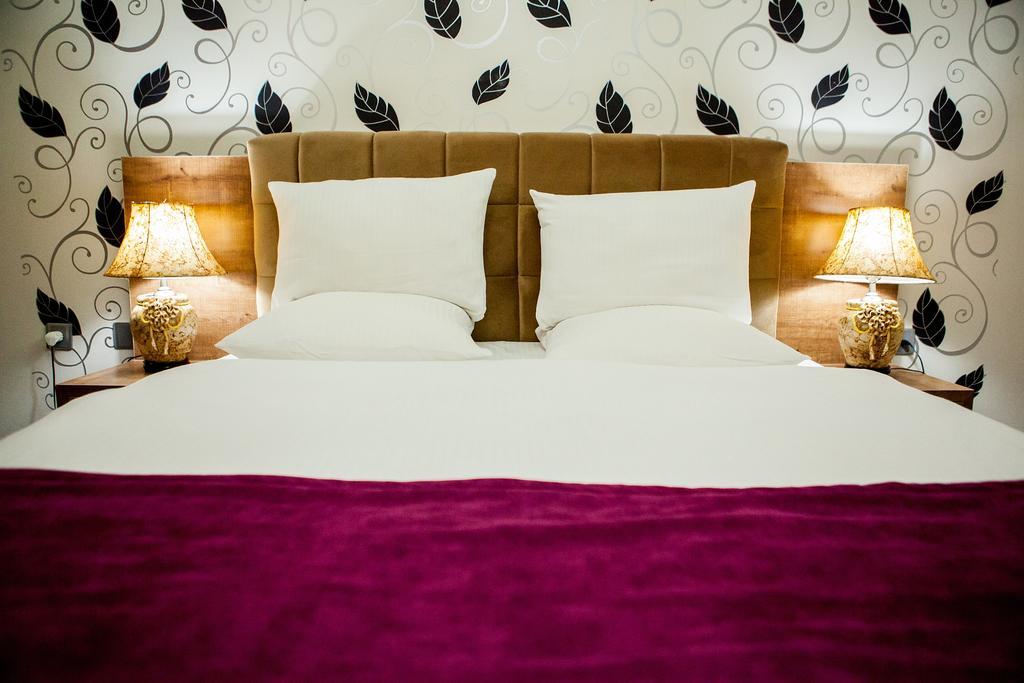 Issam Hotel & Spa Şǝki エクステリア 写真