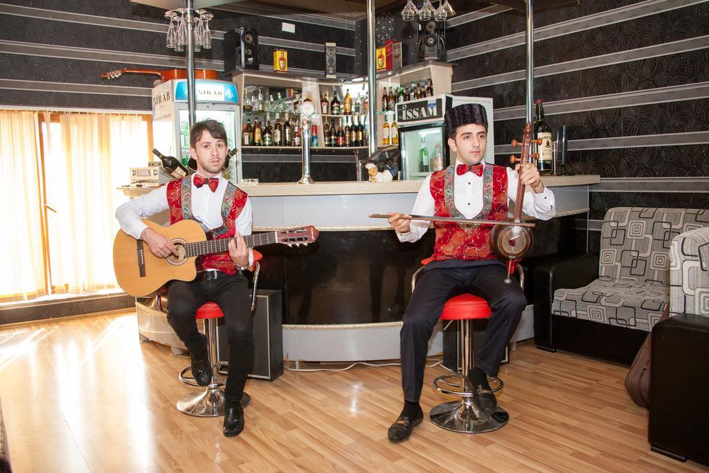 Issam Hotel & Spa Şǝki エクステリア 写真
